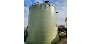 二手雙氧水玻璃鋼儲罐堅(jiān)固密封性強(qiáng)價(jià)格